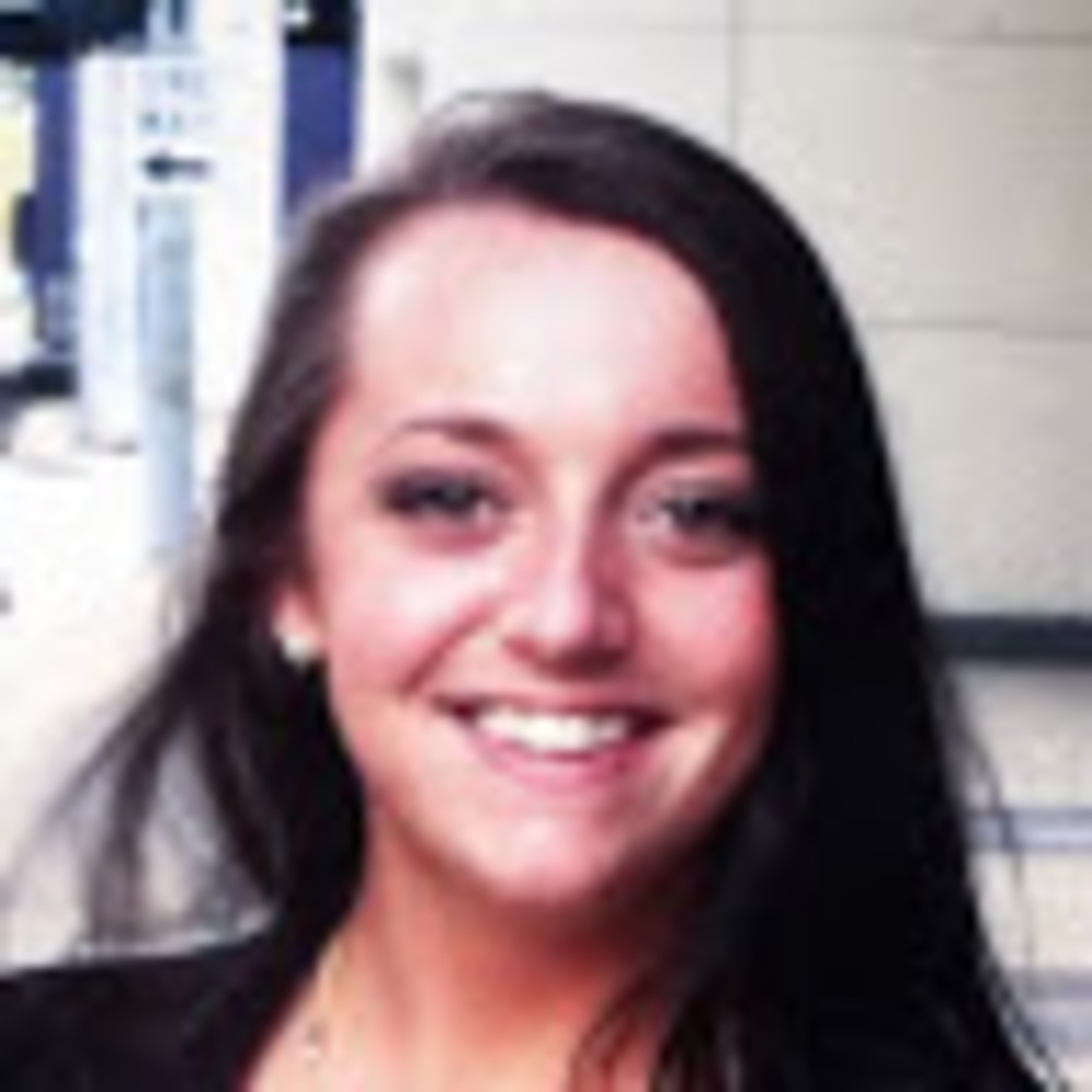 Meet your Posher, Danielle